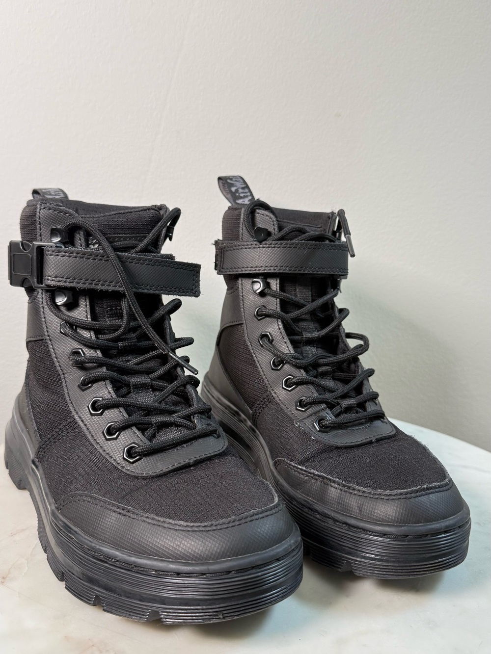 Dr. Martens Combs Tech Black Utility Boots – Women’s 7 / Men’s 6
